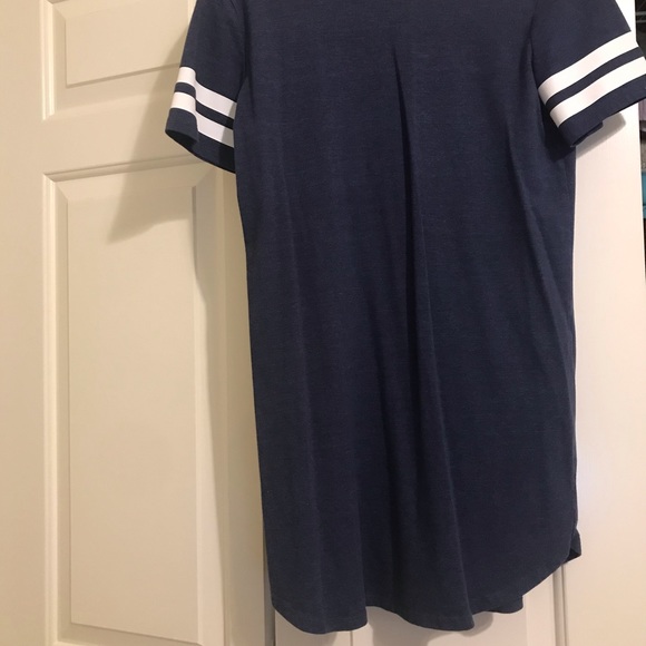 Trendy t-shirt dress  from forever 21 - Picture 2 of 2